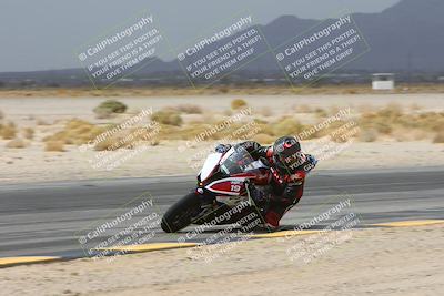 media/Mar-01-2025-Race Pace (Sat) [[ebf7b6e548]]/8-Vested (Turn 4 Inside) 11am/